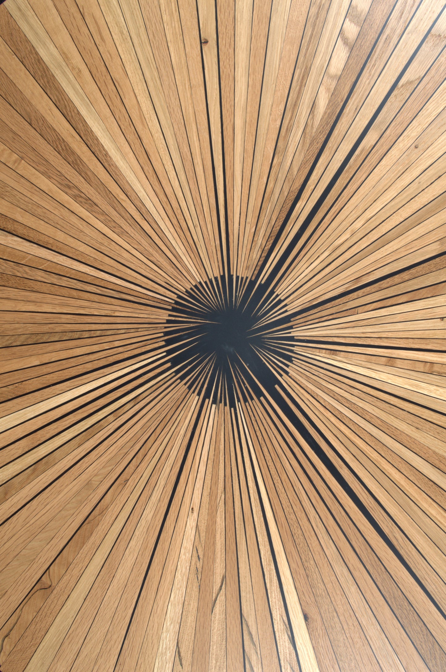 Plateau rond chêne "soleil " vernis bord droit Diam 1000mm (A103)