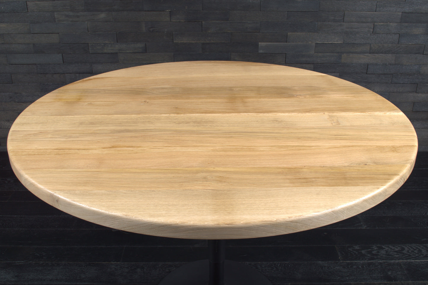 Plateau rond chêne massif diam 1100mm brossé bord droit vernis Oceanic (N°A114)