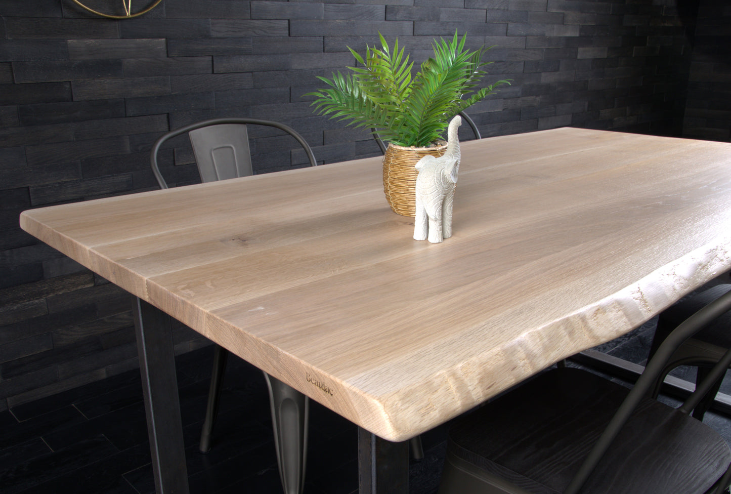 Plateau chêne Vernis Mat 1800 x 930 BORDS NATURE (A067)