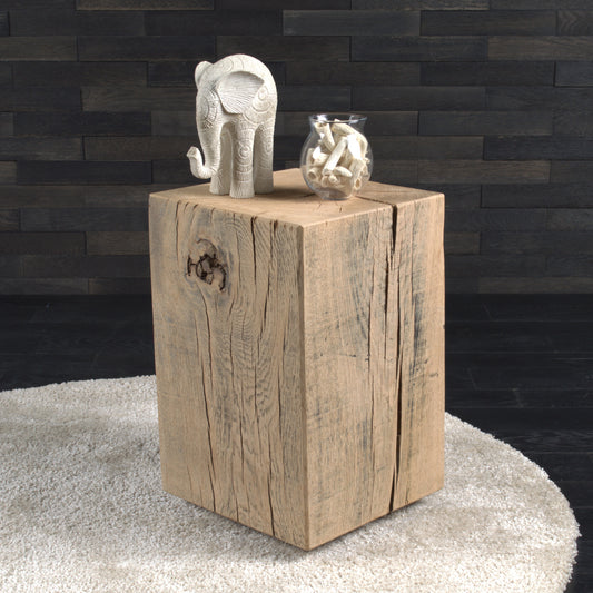 Plot décoratif artisanal en chêne massif brut 450X300X300mm (N°A122)