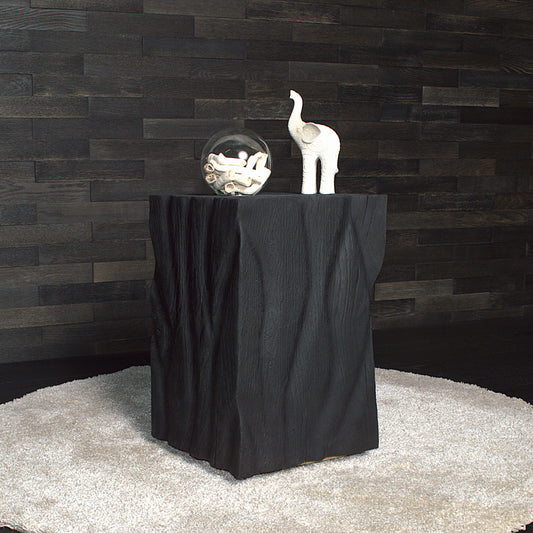 Plot décoratif artisanal en chêne massif noir  450X300X300mm N°A144