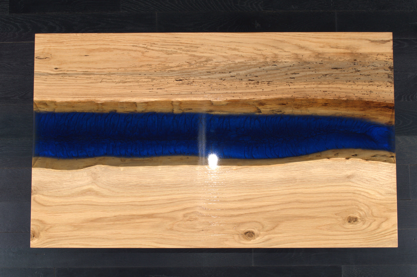 Table basse "Rivière" chêne & résine Deepsea 1000X600mm vernis brillant N°A132