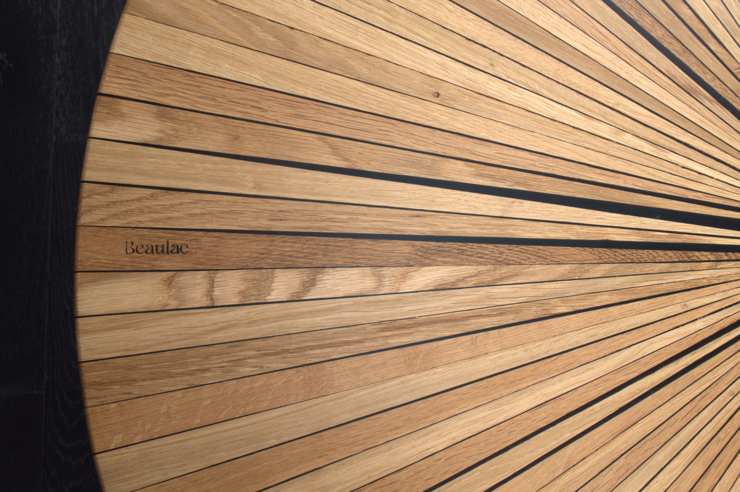 Plateau rond chêne "soleil " vernis bord droit Diam 1000mm  (A103)