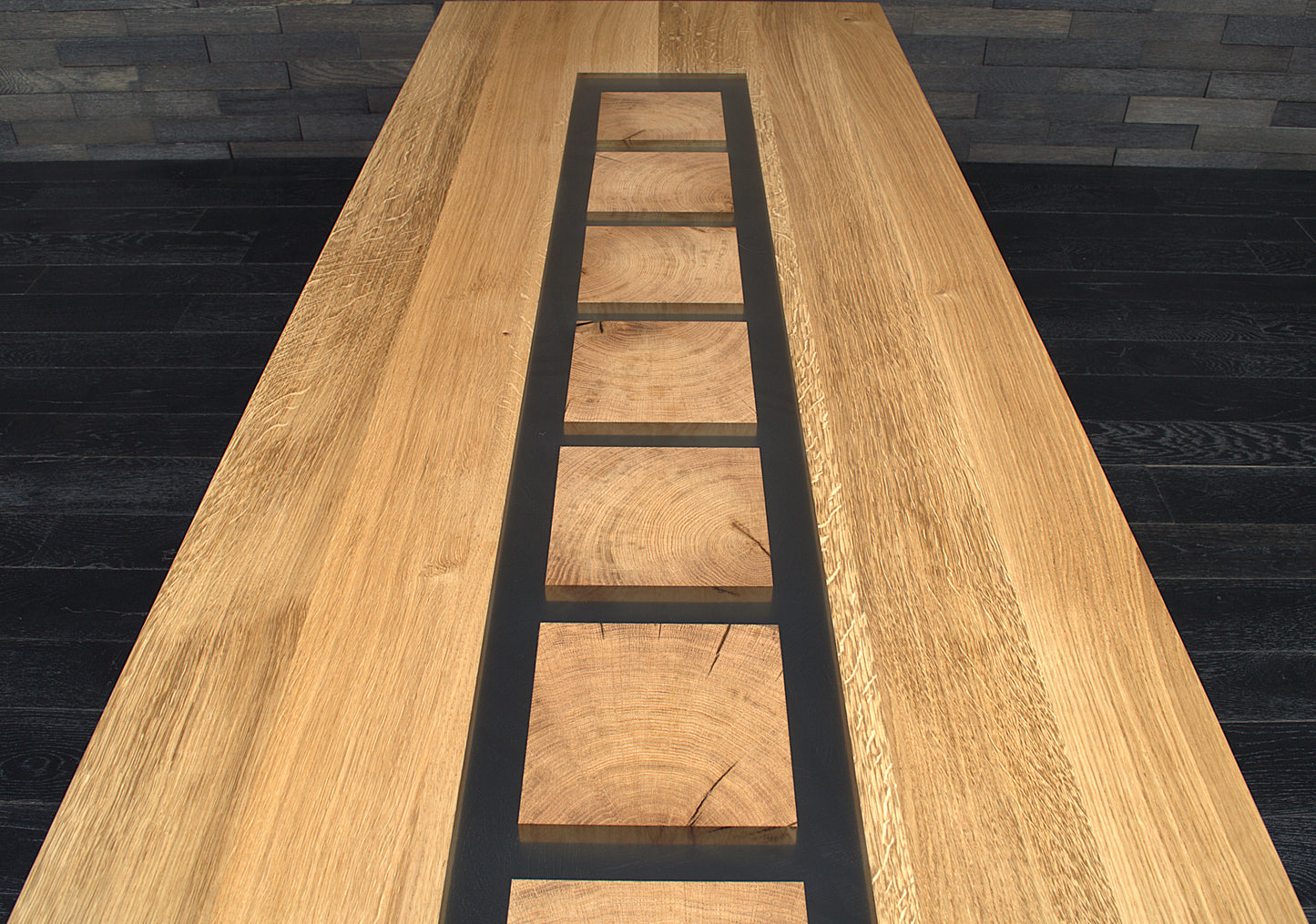 Table basse en chêne massif & résine incolore opaque 1530X660mm N°A134