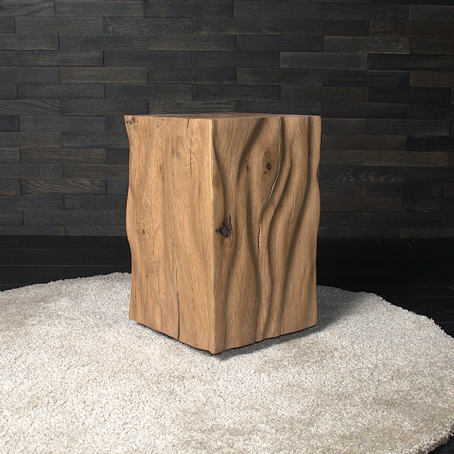 Plot décoratif artisanal en chêne massif 450X300X300mm N°A145