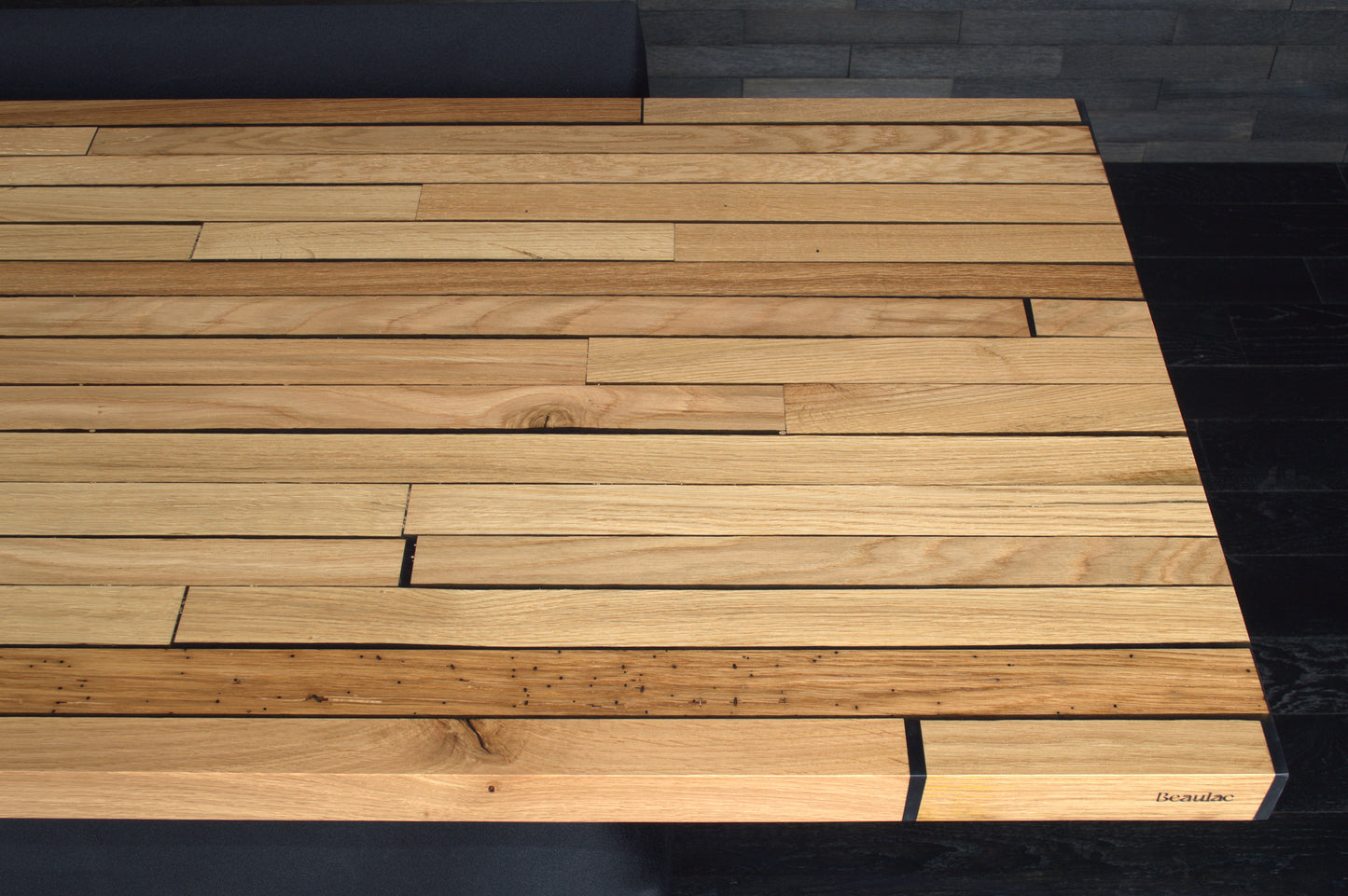 Plan de travail chêne massif résine noir 2400X600mm bords droits vernis mat N°A100