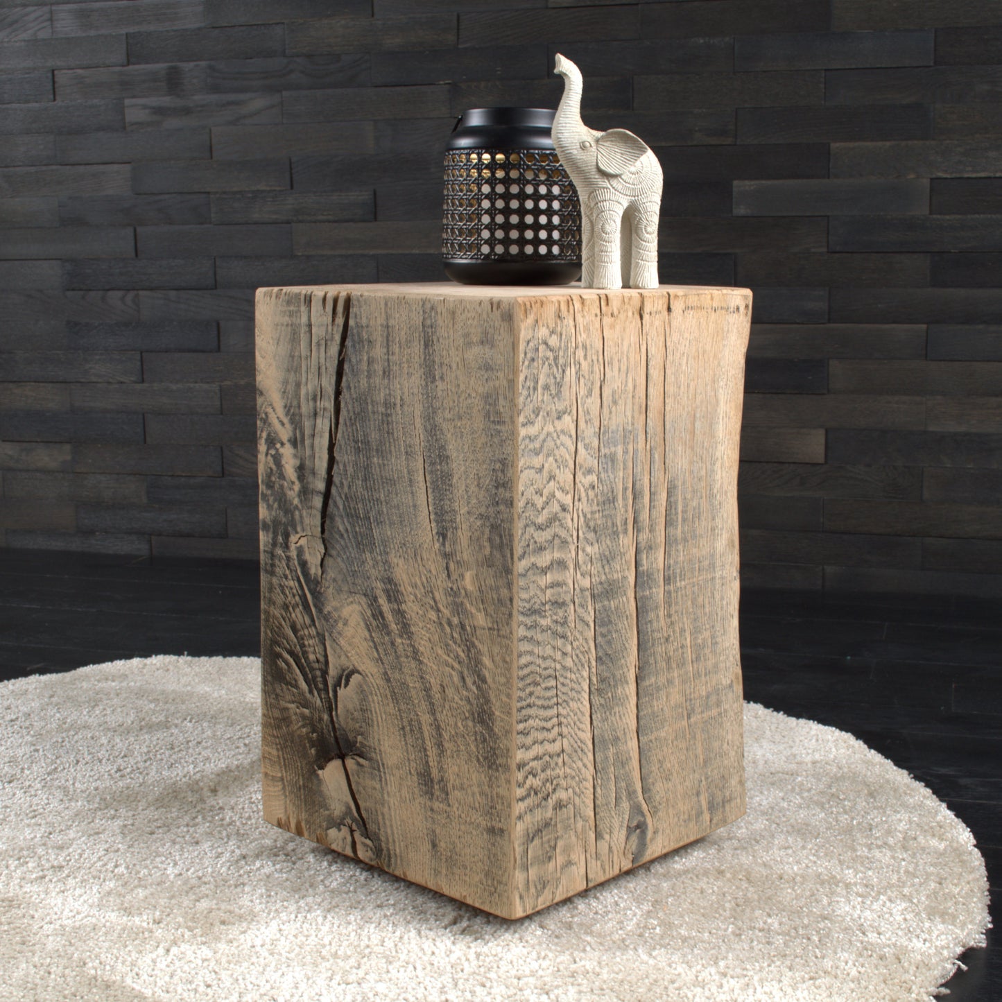 Plot décoratif artisanal en chêne massif brut 450X300X300mm (N°A120)