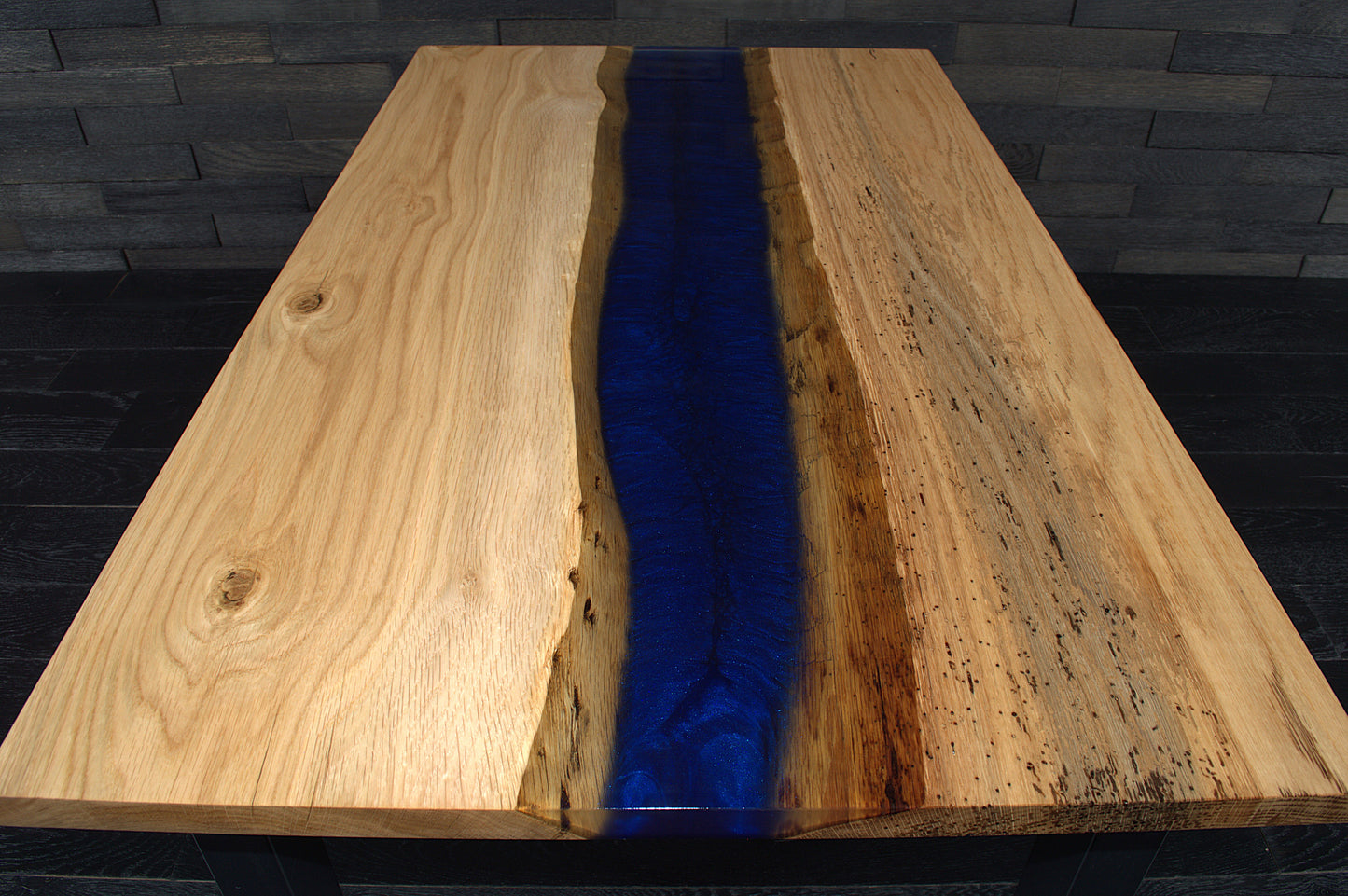 Table basse "Rivière" chêne & résine Deepsea 1000X600mm vernis brillant N°A132