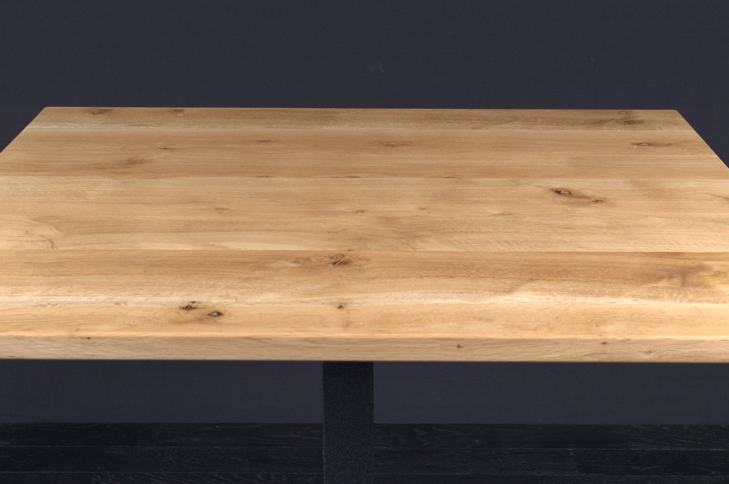 Plateau chêne massif carré 1200X1200mm vernis mat (N°A059)