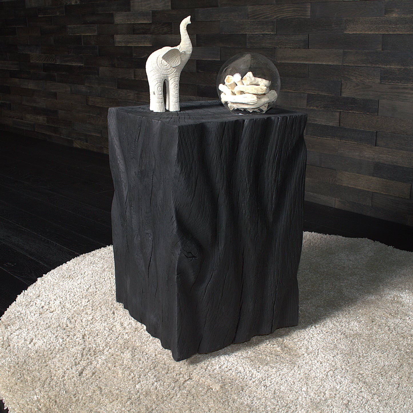 Plot décoratif artisanal en chêne massif noir  450X300X300mm N°A144