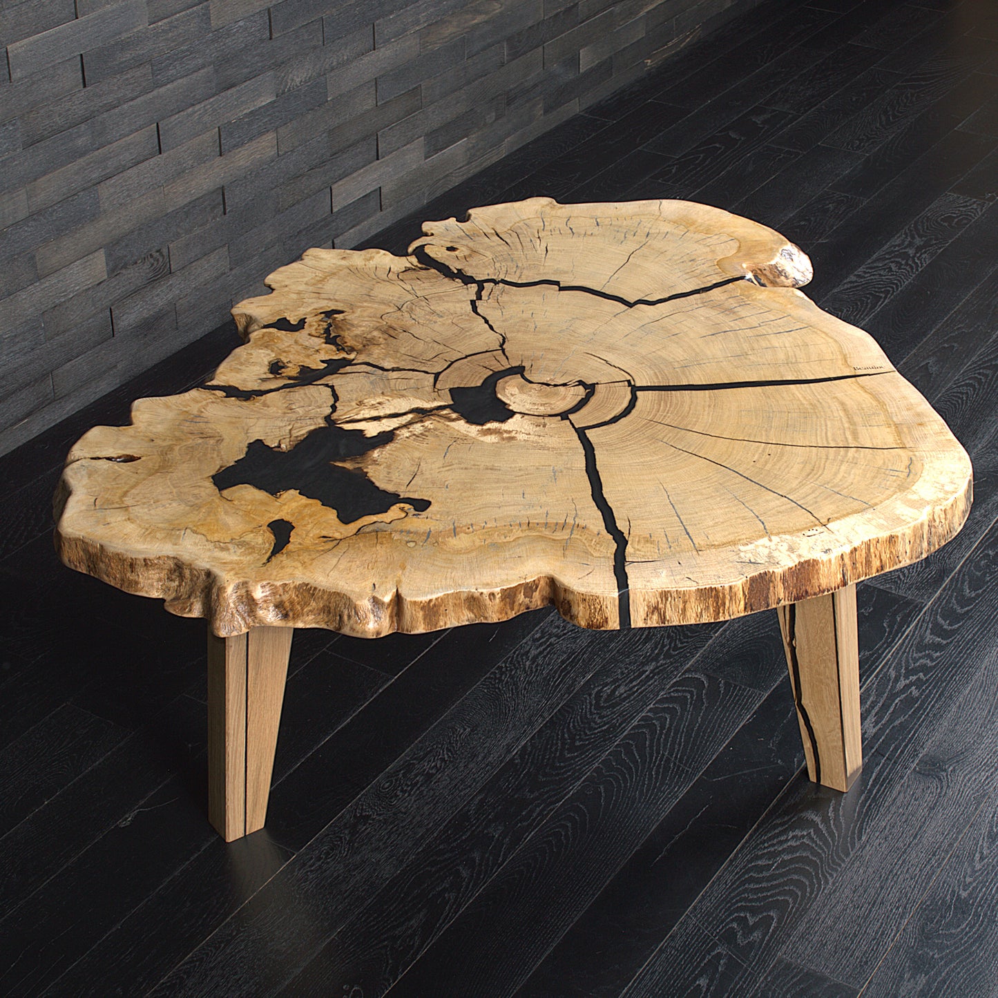 Table basse "Souche" chêne résine Blackice 1200X1050X45mm (N°A173)